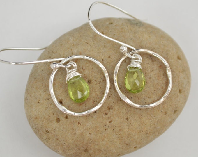 Peridot earrings, Peridot jewelry, August birthstone, Birthday Jewelry, Gemstone earrings, Handmade gemstone, Dangle earrings, Silver