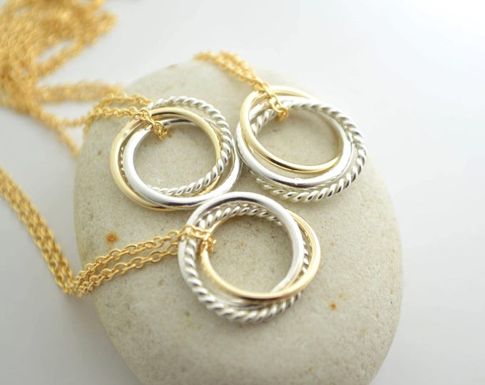30th Birthday necklace gift for her, 30th Birthday jewelry, 3 Rings for 3 decades gold necklace, Personalized 30th gift idea for daughter