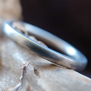 1.5 mm, 2mm width, Titanium Ring, Wedding band ring,handmade Rustic ring, ultra thin Titanium band, Women&#39;s  Men&#39;s Wedding Ring