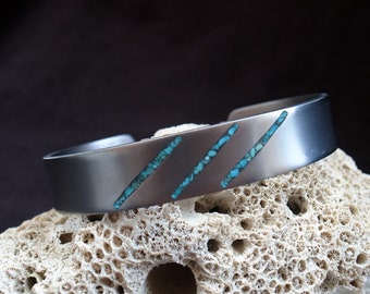 Turquoise titanium cuff bracelet, 12.7mm wide, Handmade Turquoise inlay Grade 2 Titanium cuff bracelet, Men's Women's 3rd Anniversary Bangle