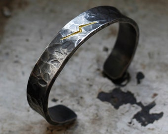 Titanium cuff bracelet, handmade hammered  Engraving Lightning, grade 2 titanium bracelet, small lightning version, man and women bangle