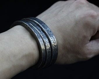 6, 8, 10mm wide, Titanium cuff bracelet ,  Hammered rustic rough style square solid grade 2 titanium bracelet, men and women titanium bangle