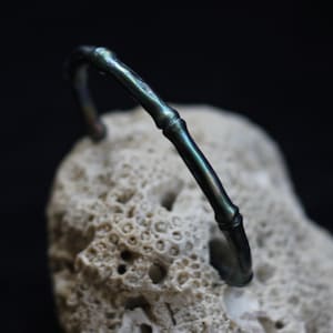 3.5-10.5mm Titanium cuff bracelet,  solid grade 2 titanium bracelet,  Hand carved bamboo bones, man and women titanium bangle