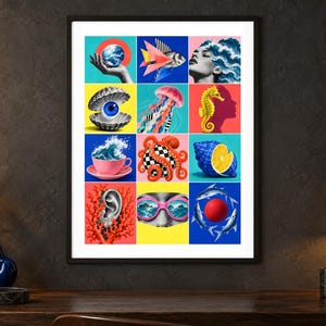 Op de afbeelding: Een ingelijste wandkunstprint met een raster van twaalf panelen met surrealistische collage-afbeeldingen. De panelen tonen diverse onderwerpen, waaronder een hand met een wereldbol, een vis, een gezicht met golvend haar, een blauw oog in een schelp, een kwal, een zeepaardje, een theekopje met oceaangolven, een octopus, een citroenschijfje in een schelp, een oor in koraal, een bril met reflecterende eilanden en haaien rond een rode bol.