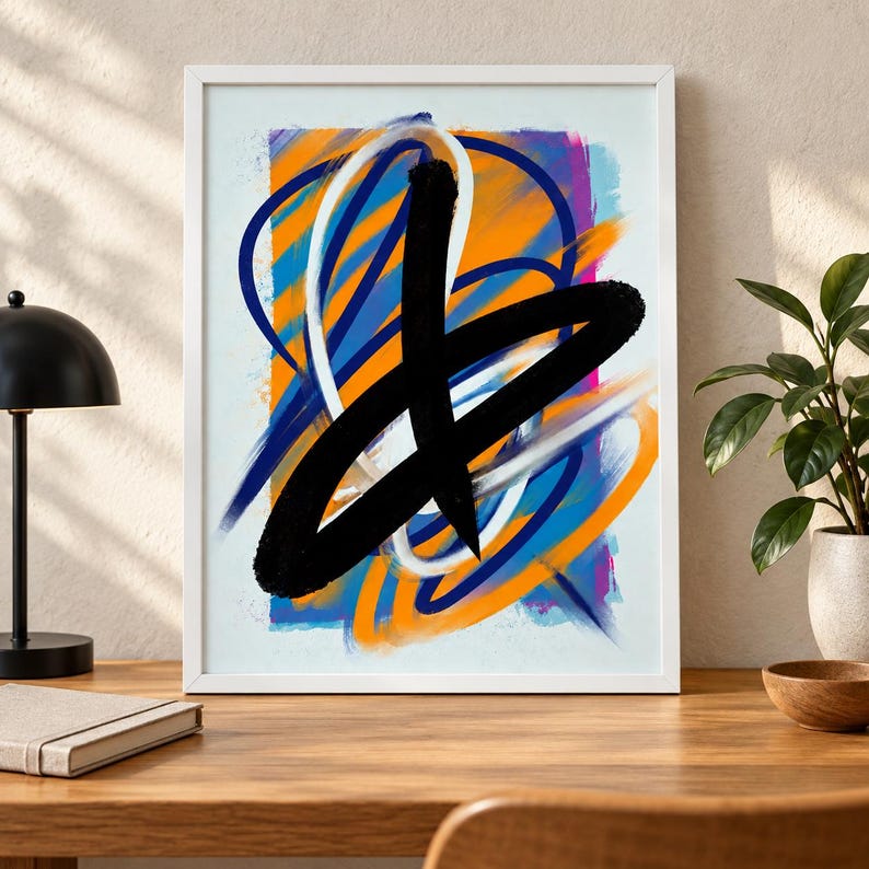 Pode incluir: Uma impress&atilde;o abstrata emoldurada apresentando uma cruz preta ousada feita com pinceladas sobre camadas de tinta laranja vibrante, azul profundo e branco. A obra de arte est&aacute; contida em uma moldura branca simples, exibindo uma composi&ccedil;&atilde;o din&acirc;mica.