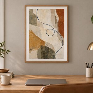 Puede incluir: Una l&aacute;mina de arte abstracto enmarcada con formas org&aacute;nicas superpuestas en tonos terracota, beige, verde oliva y crema, acentuada por una fina l&iacute;nea continua de color azul oscuro que se curva y forma bucles sobre la composici&oacute;n texturizada.