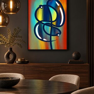 Pu&ograve; includere: Un'opera d'arte da parete incorniciata caratterizzata da una linea continua blu scuro che forma una figura astratta con riflessi bianchi. Lo sfondo &egrave; composto da pennellate verticali sfumate in tonalit&agrave; vivaci di arancione, giallo e verde acqua.