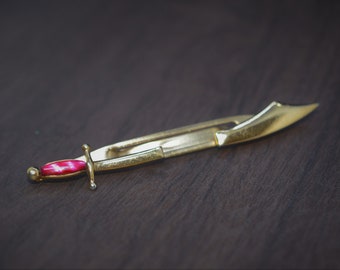 Biolojewelry - Vintage Swank Sword Dagger Gold Tone Tie clip Red Handle