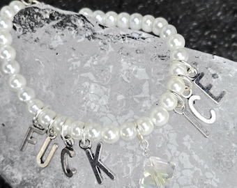 Pulsera ajustable con dije de resistencia y declaración política de activista I*E
