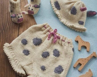 Mootiful Cow Print Baby Set, Hat, Pants, Booties Knitting Pattern - Baby shower gift - DOWNLOAD
