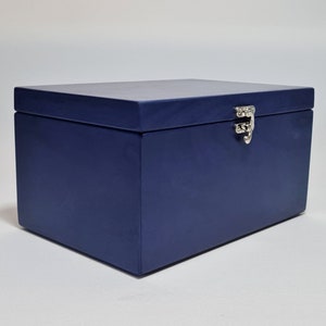 Scatola di legno blu scuro / Scatola regalo / Scatola dei ricordi / Scatola di stoccaggio 9,05 x 5,90 x 4,72 pollici