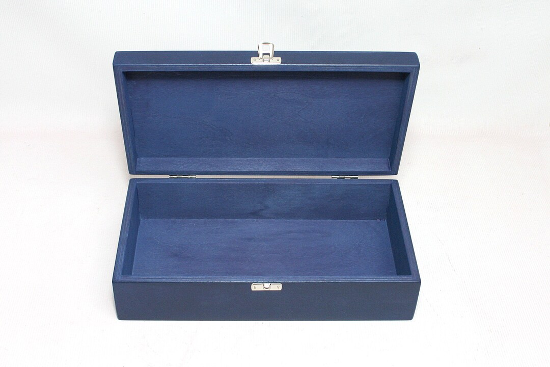 ダークブルーの木製ギフトボックス：着色合板、花婿の付添人への贈り物