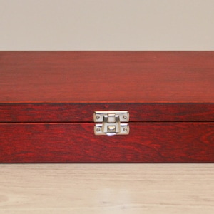 Red Stained Wooden Keepsake Box (8.66 x 6.50 x 2.16 inch)