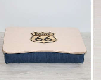 Denim kussenlade / houten laptopbedlade / iPad-tafel / ontbijtlade / laptopstandaard Route 66 Denim