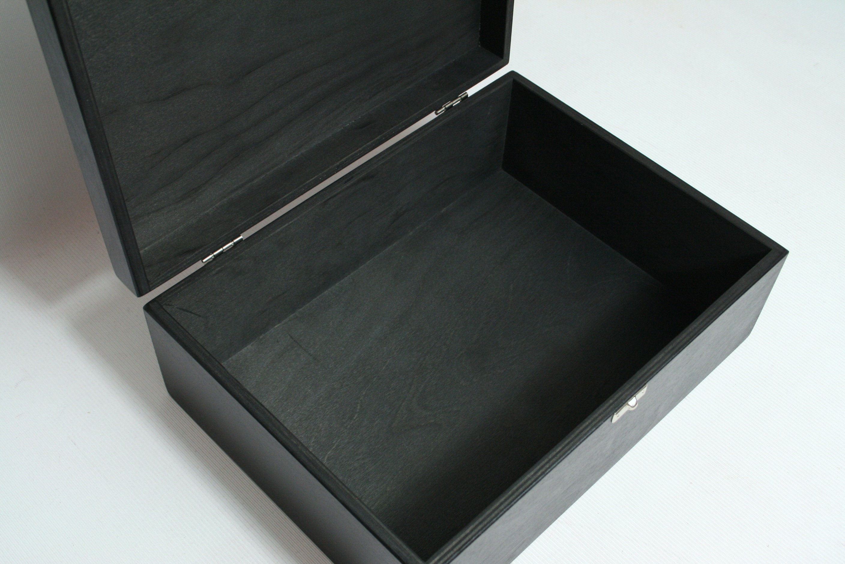 Wooden Box for Paper A4 Size,10 cm Height Whit Lid Lockable Latch in Black Color 