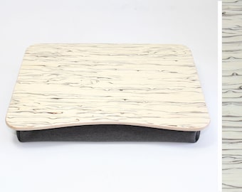 Vassoio per cuscini in legno / Scrivania in legno di ghiaccio / Vassoio da letto per laptop / Tavolo per iPad / Vassoio per la colazione / Vassoio da portata / Supporto per laptop in legno di ghiaccio