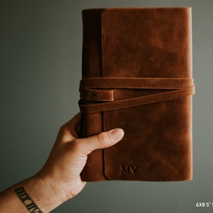 Men&#39;s personalized journal boyfriend gift xmas for him Travel journal Diary notebook manly gifts - Unique Gift for Dad, Husband or Grandpa