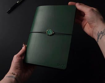 Classic Bifold leather journal, A5, A6, B5, A4, Personalized | Charms and paper sold seperately