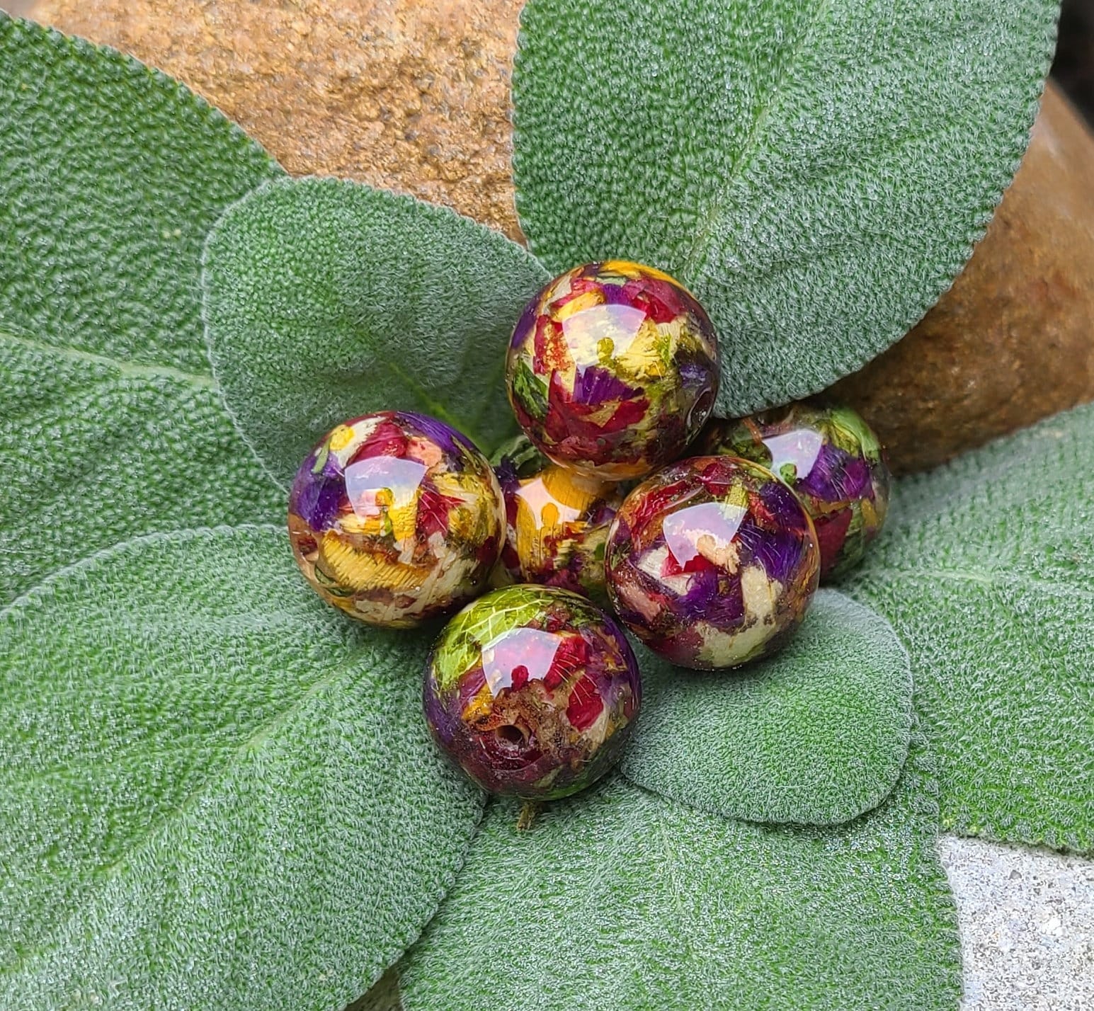 Resin Charm Bead Round - Flower Petal Jewelry Funeral Memory Beads Memorial  Gifts - Flowers Forever & Bellabeads