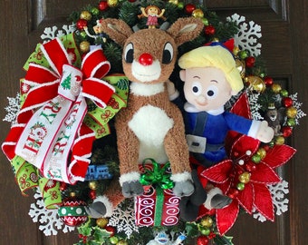 Deluxe Rudolph the red-nosed Reindeer and Hermie Misfit Toys Christmas Wreath, Misfit Dolly, Bumble Snow-monster, King Moonracer