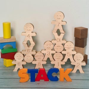 Houten stapelvrienden: balanceerspeelgoed, set van 10