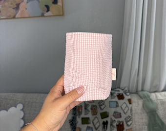 Funda para taza de café de tela a cuadros rosas / 355 ml (Hecha a mano)