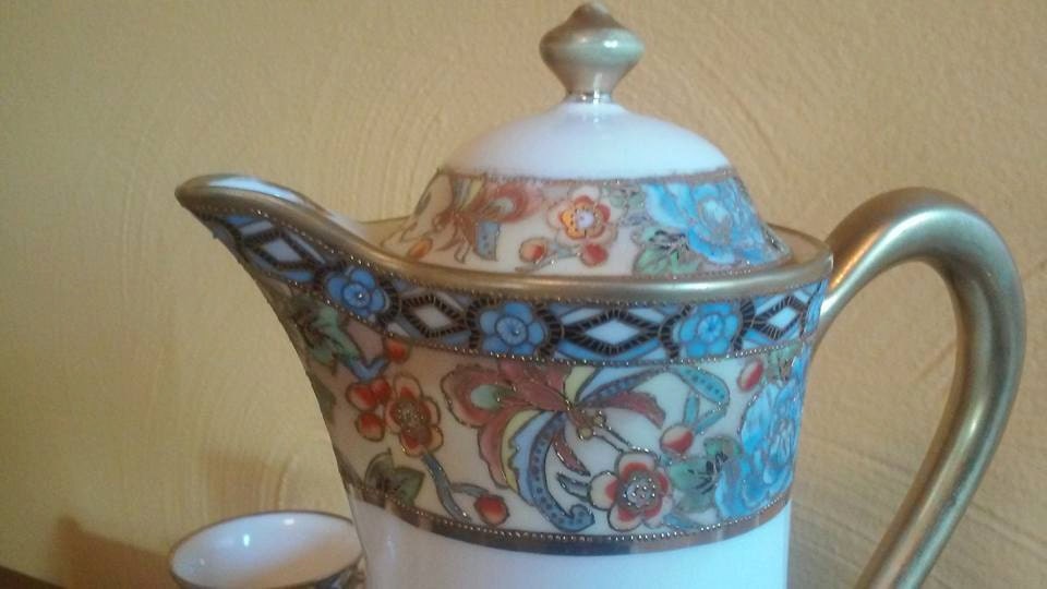 Nippon Morimura Brothers Chocolate Pot 15 Pc 