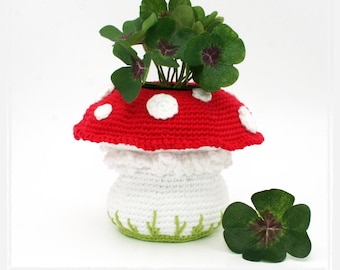 Mushroom, Lucky Charm - Crochet Pattern - PDF