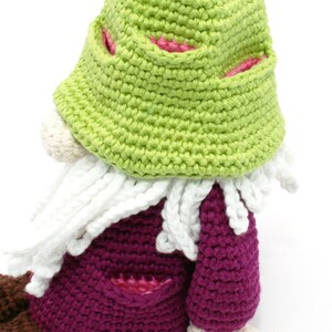 Phone Stand Gnome Crochet Pattern image 3