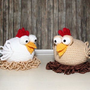 Chicken Egg Sitter Egg Cozy Crochet Pattern image 3