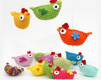 Mini Chicken Hanger - Crochet Pattern