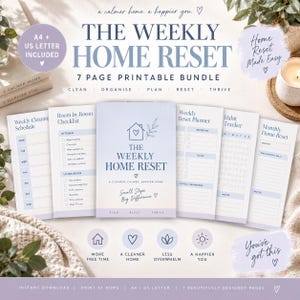 以下が含まれることがあります： 「The Weekly Home Reset」と題された7ページの印刷可能なバンドル。週ごとの掃除スケジュール、部屋ごとのチェックリスト、週間リセットプランナー、習慣トラッカー、月間ホームリセットが含まれており、薄い紫色と白を基調としたデザインです。