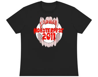Ich habe das Monsterfest 2011 überlebt – Rundhals-T-Shirt