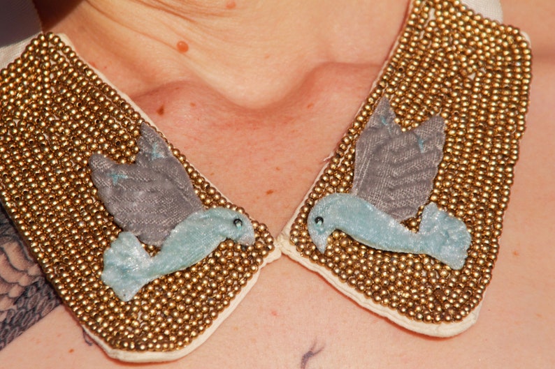 1920s detachable collar with gold beads and velvet hummingbirds image 3