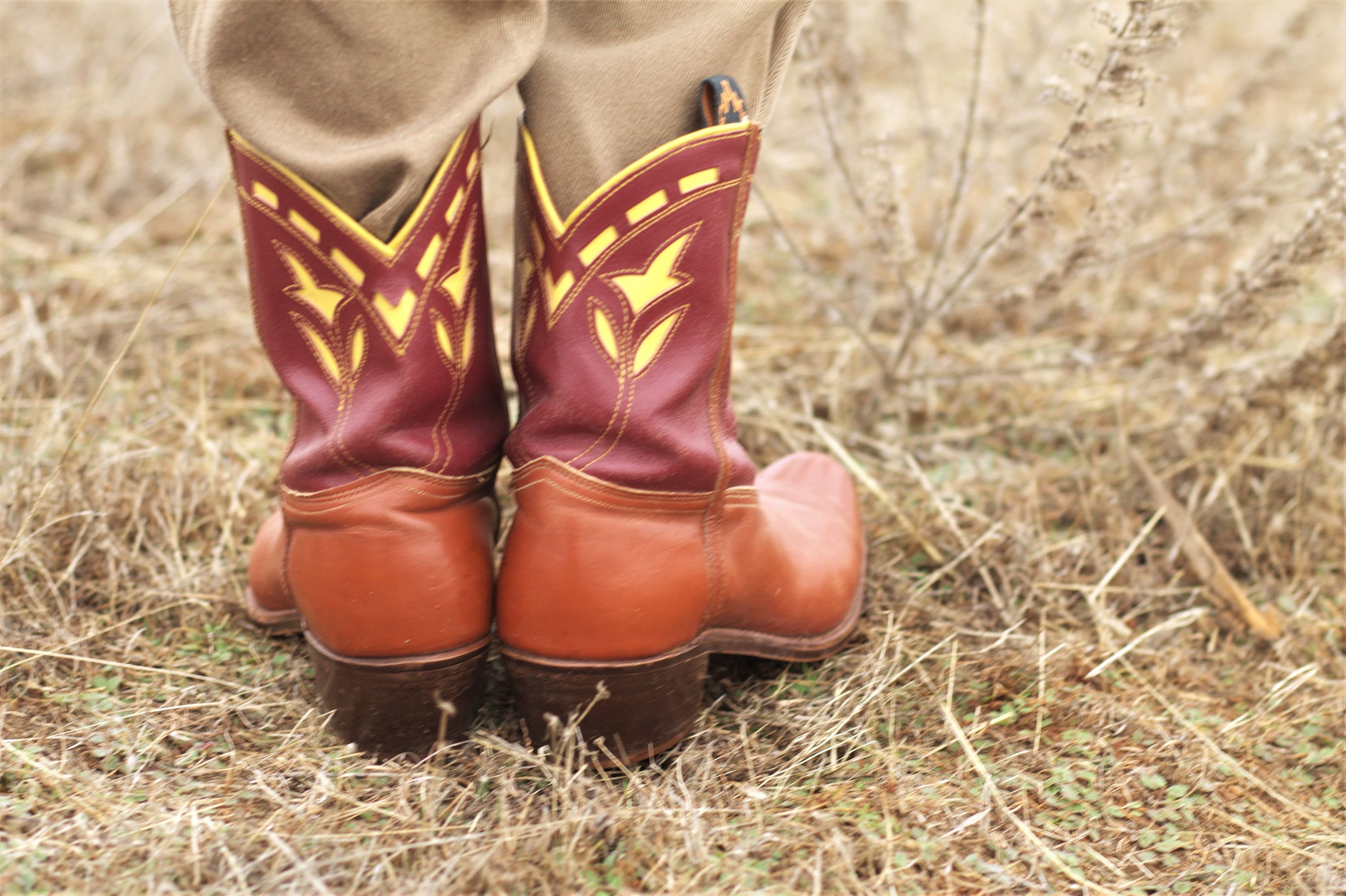 Fantastic three tone 1940s Goding pee wee shorty boots, cloth