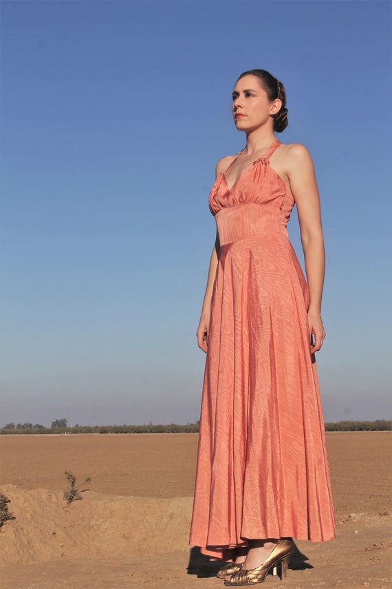 Gorgeous 1930s Peach Silk Moir Taffeta Halter Neck Gown MED - Etsy