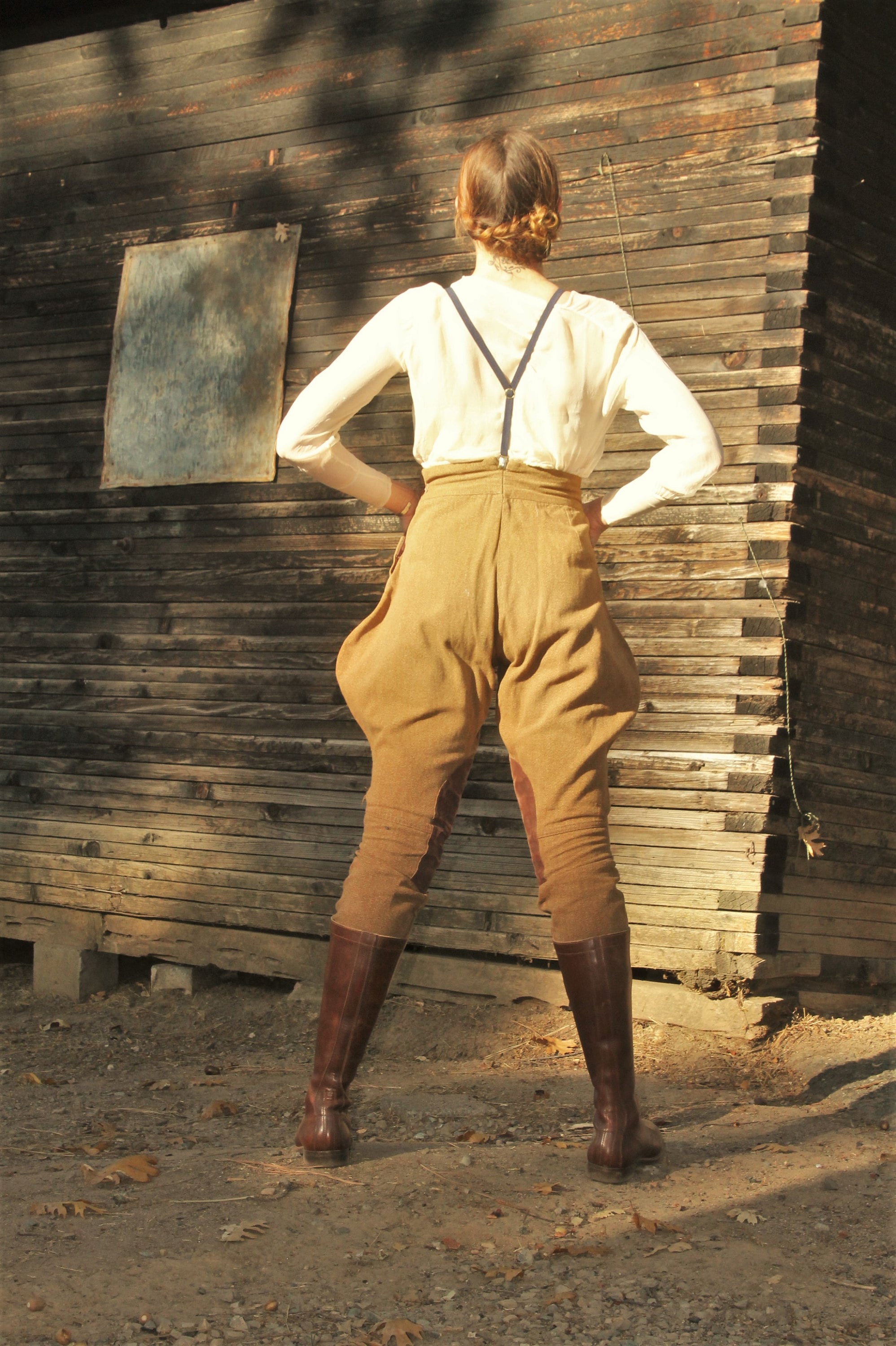 Early 1940s cotton twill riding pants, jodhpurs size 26 waist