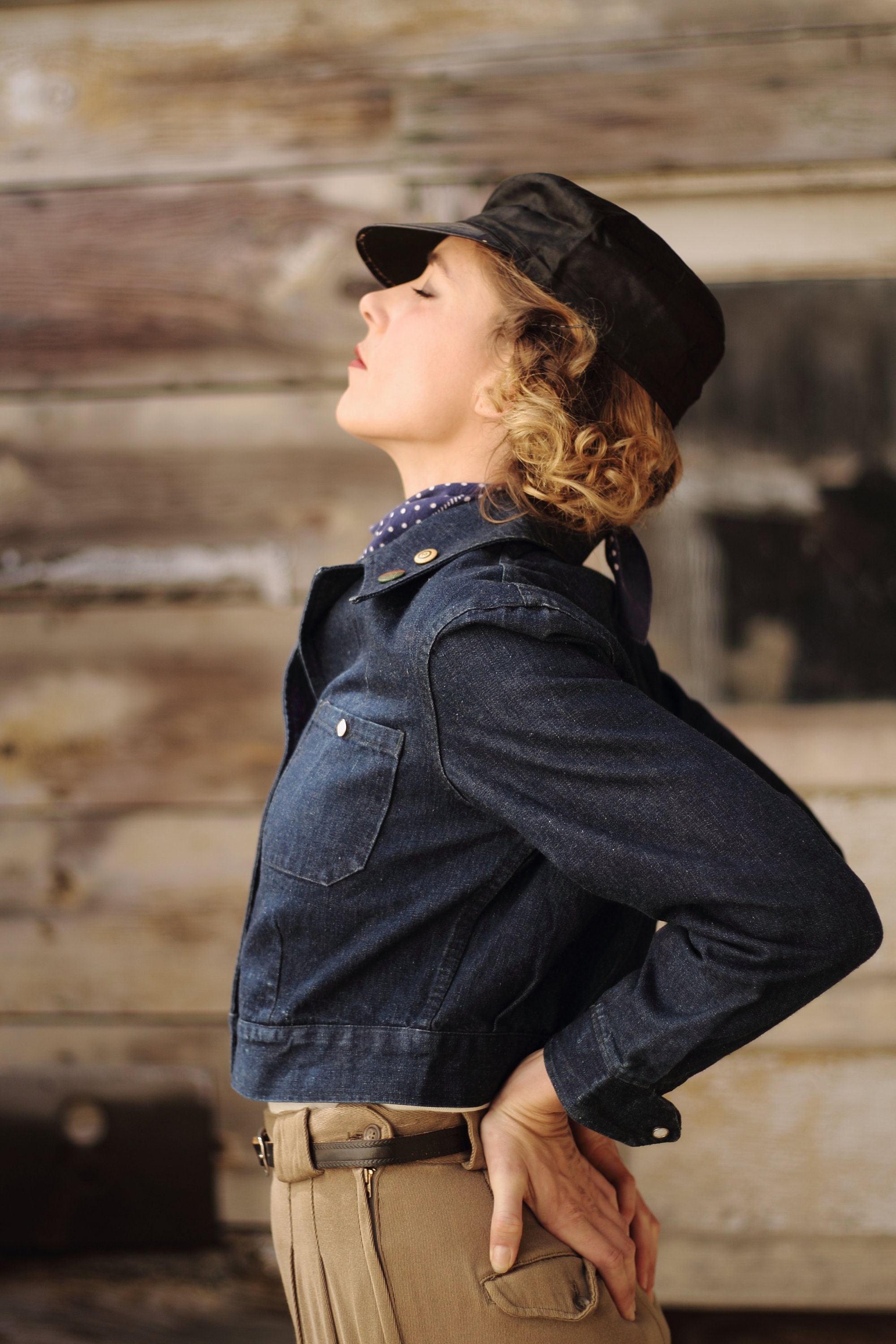 Original early 1950's Levis short horn denim jacket w/ pearl