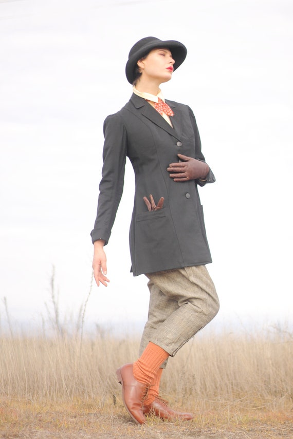 Fine 1910s early 1920s riding habit, equestrian s