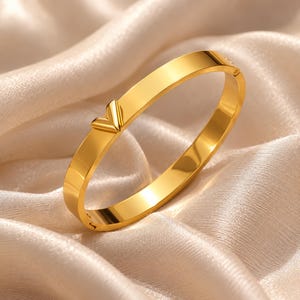 Gold Bangle Bracelet | Gold Cuff Bracelet | Bangle Bracelet | Minimalist Bracelet | Dainty Gold Bracelet | Womens Bracelet | Gift for Her