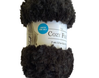 Black Cozy Fur Yarn by Loops and Threads, Yarn for Furry Amigurumi, Super Bulky Yarn, Machine Washable Yarn, Crochet Knitting Yarn, 1 Skein
