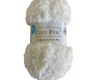 White Cozy Fur Yarn by Loops and Threads, Yarn for Furry Amigurumi, Super Bulky Yarn, Machine Washable Yarn, Crochet Knitting Yarn, 1 Skein