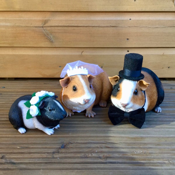 Wedding veil, top hat, bow tie or flower crown for small pets. Multiple sets available.