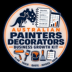Könnte beinhalten: Ein kreisförmiges Logo für Australian Painters Decorators Business Growth Kit mit einer Känguru-Silhouette, einer Checkliste mit Enquiries, Quotes, Projects, Follow Ups, einer Farbrolle, einem Pinsel, einem Farbeimer, einem Spachtel und einem Klemmbrett.