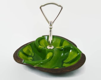 USA 618 Avocado Green 3 Part Dish with Center Handle Wood Look Ceramic, Sequoia Ware, California Pottery