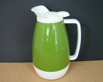 West Bend Thermo-Serv Avocado Green Pitcher, 1 Quart Insulated Coffee Carafe, Made in USA, Water, Juice or Drink Server, Flip Top