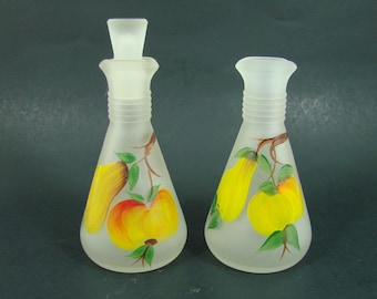 Set of 2 Hazel Atlas Gay Fad Fruit Cruet, Pair of Hand Painted Pear and Peach Oil and Vinegar, Only One Stopper