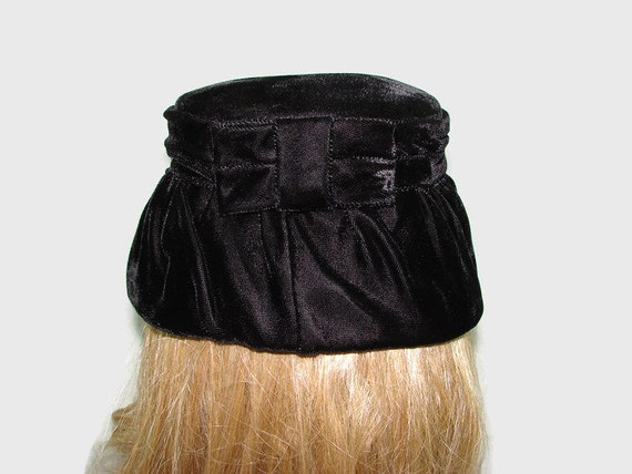 black velvet cloche hat
