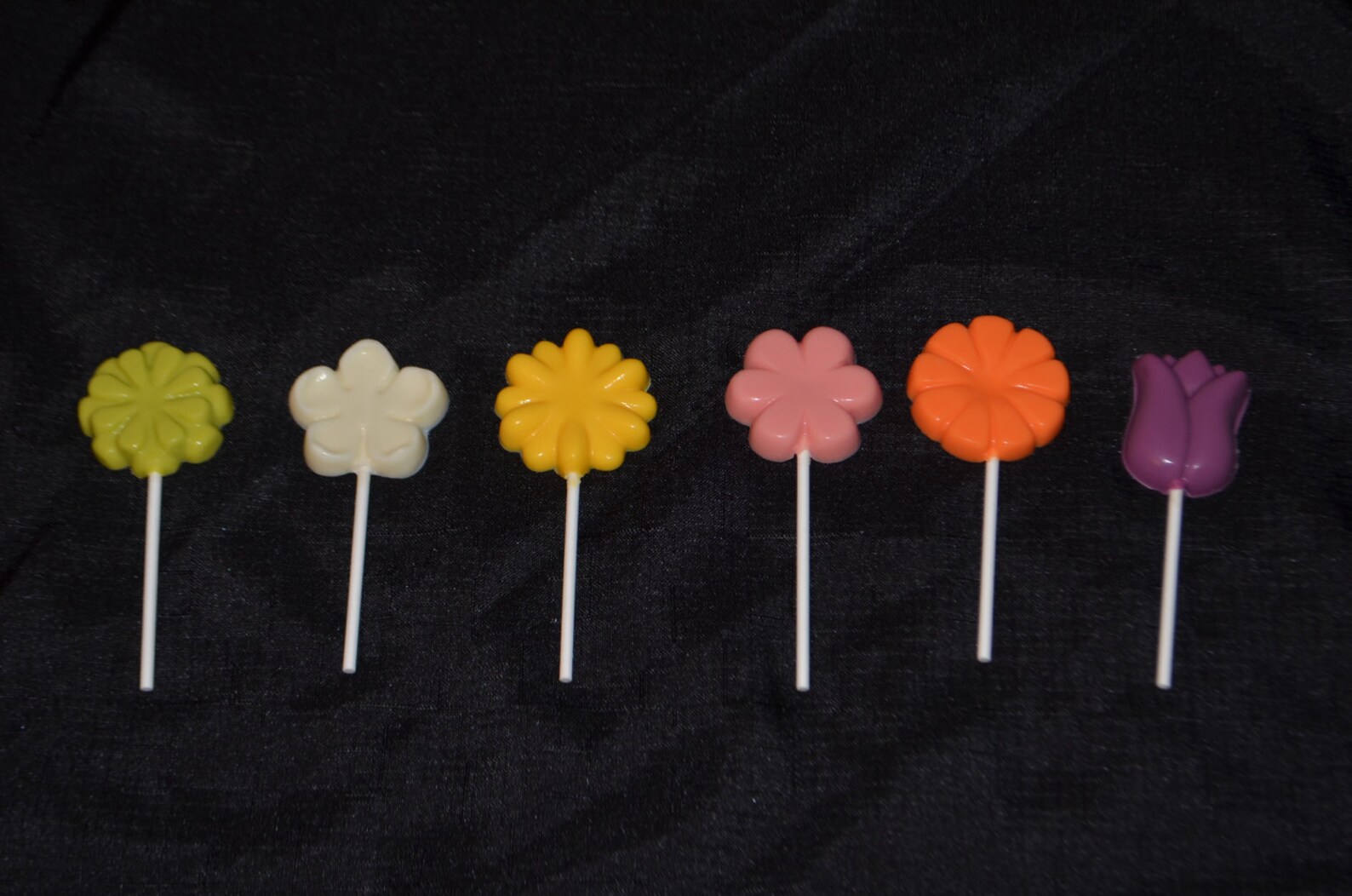 One Dozen Chocolate Flower Lollipops Etsy