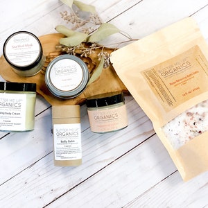 Expectant Mother Comfort Kit / Pregnancy Gift Set / new mom set / gift for new mom / mom to be